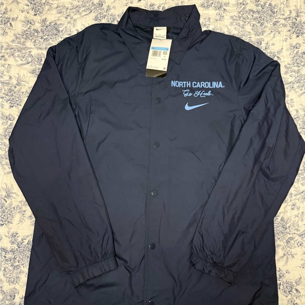 New Nike Men's UNC College Jacket Size M